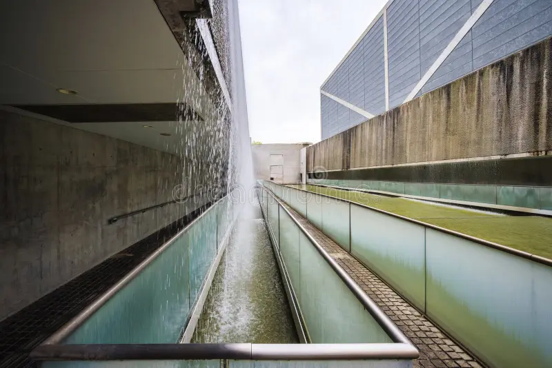 Musée de la Ville d'Osaka, 2001 Osaka Japon